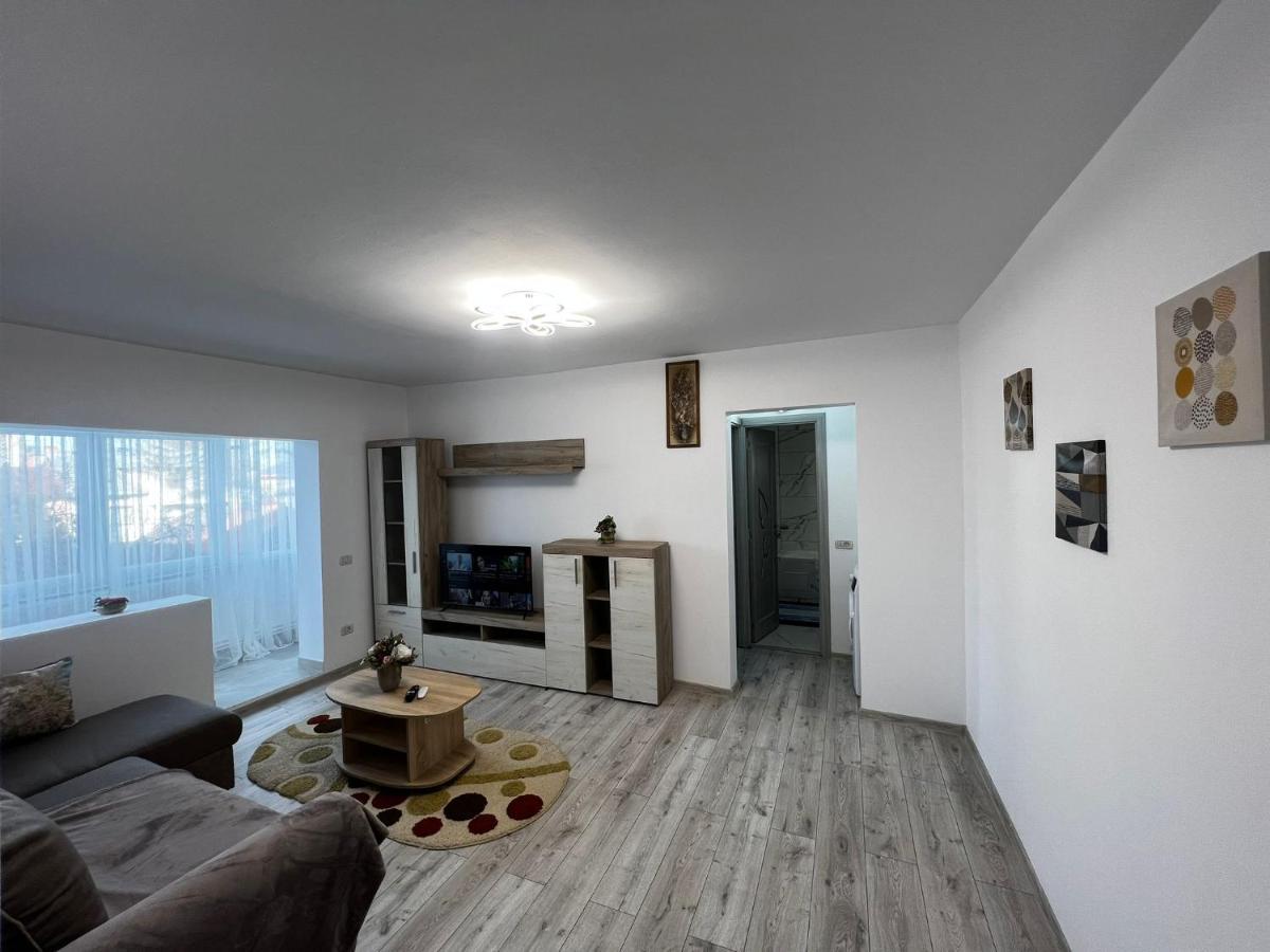 Cozy Urban Accommodation In Beautiful סוסאבה מראה חיצוני תמונה